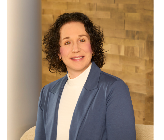 QCC alum Jessica Favreau