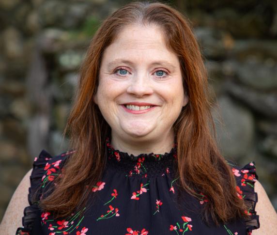 Becky Lindley Headshot