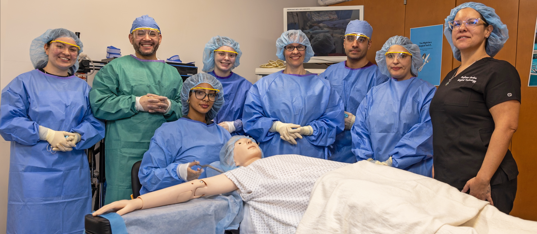 Surgical Technology Lab Students