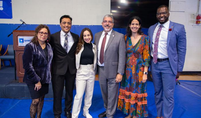From left: Dr. Lorna Rivera, Germán Chiriboga, Mariana Atencio, Dr. Luis Pedraja, Elena Quiroz-Livanis and Kevin Lovaincy From left: Dr. Lorna Rivera, Germán Chiriboga, Mariana Atencio, Dr. Luis Pedraja, Elena Quiroz-Livanis and Kevin Lovaincy