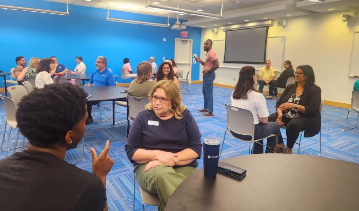 chris bijoux leads the audience through a conversation activity on Juneteenth. chris bijoux leads the audience through a conversation activity on Juneteenth.