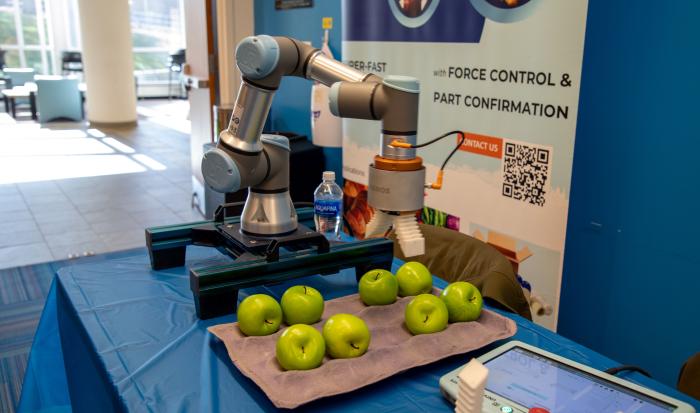 A robotic arm from Ubiros demonstrates its movements. A robotic arm from Ubiros demonstrates its movements.