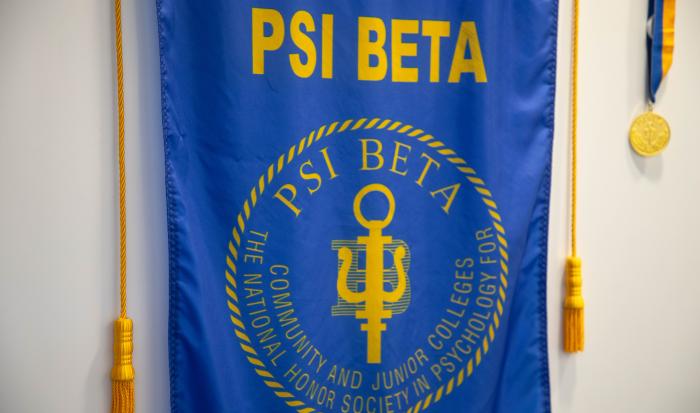The Psi Beta Honor Society & Psychology Club is open to all QCC students who are interested in human behavior.