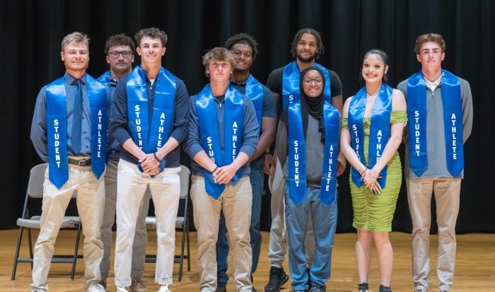 The 2026 graduating athletes at the athletic ceremony.