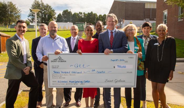 (From left) Jorgo Gushi, President, QCC Foundation; Sean Nelson, Interim VP of Finance & Administration; Lee Duerden, Prof. of Manufacturing Technology; Dennis Dean, Dean of Computing & Applied Technologies; Melanie Bonsu, Community Engagement Manager, Saint-Gobain; Sean Harris, Director of Community Engagement; Pat Baliva, VP of Sales, Saint-Gobain; Dr. Linda Maykel, Chair, QCC Board of Trustees; Deb Spotts, Chief Advancement Officer/Exec. Director of Development; and Mari Gonzalez, QCC Board of Trustees