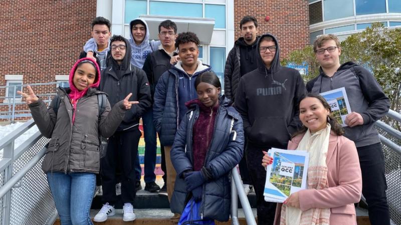 <p>The Latino Education Institute has developed a new program, Latinos Involved in Discovering Educational Resources (LIDER) which&nbsp;helps high school students prepare for college. Students attend multiple workshops, build ties with faculty at Worcester State University and visit colleges and universities throughout New England.</p>  <p>Recently, the LIDER group got to visit QCC&#39;s main campus and learn more about the true college experience. We hope to see them as incoming <span class="wsc-grammar-pr