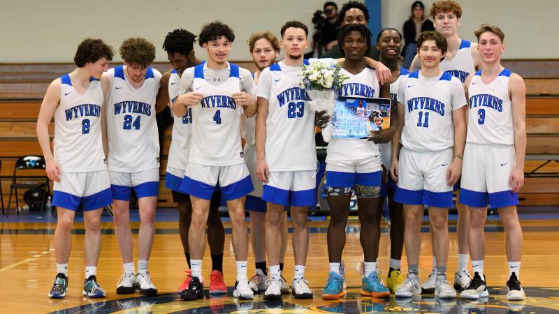 Wyverns Men's Basketball Team