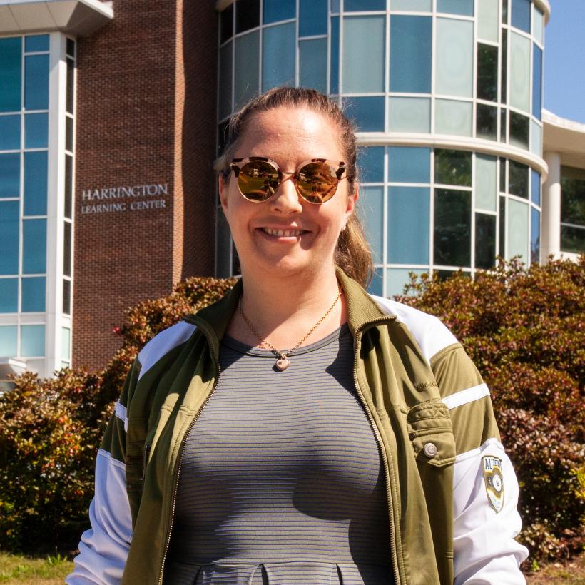 Jennifer Bemis recruits for mentoring during a student club fair